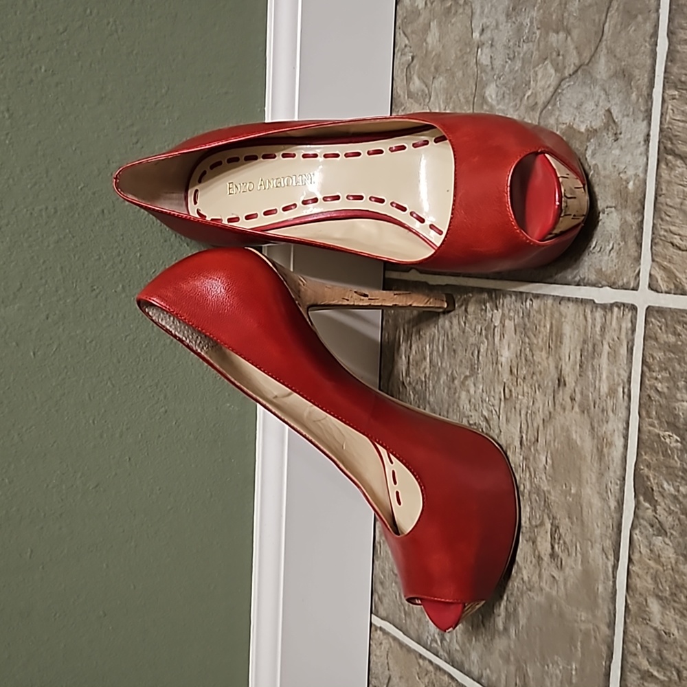 Enzo Angiolini- Eatanen Red Shoe With Cork Heel